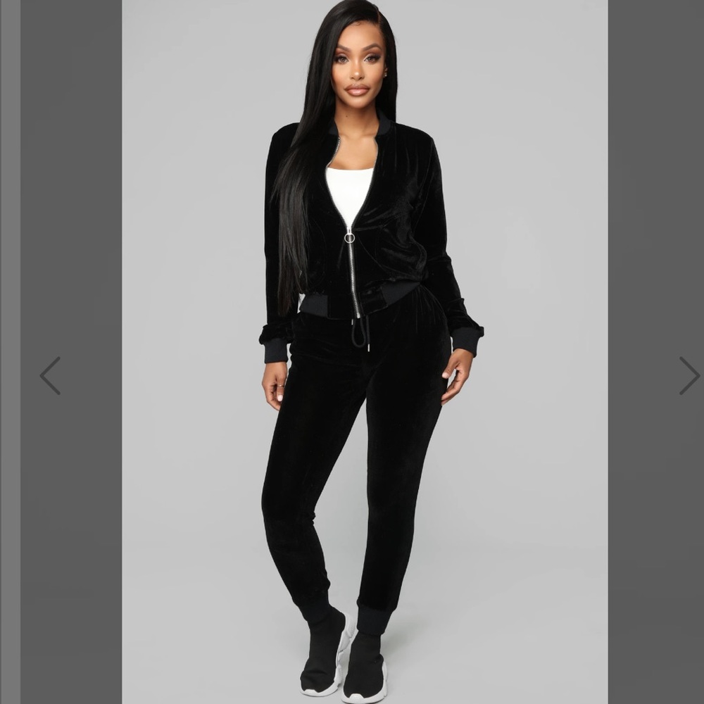 Fashion Nova Black Velvet Lounge Set